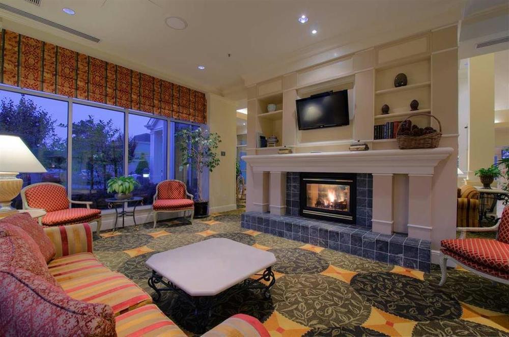Aloft Mountain View Hotel Interior photo